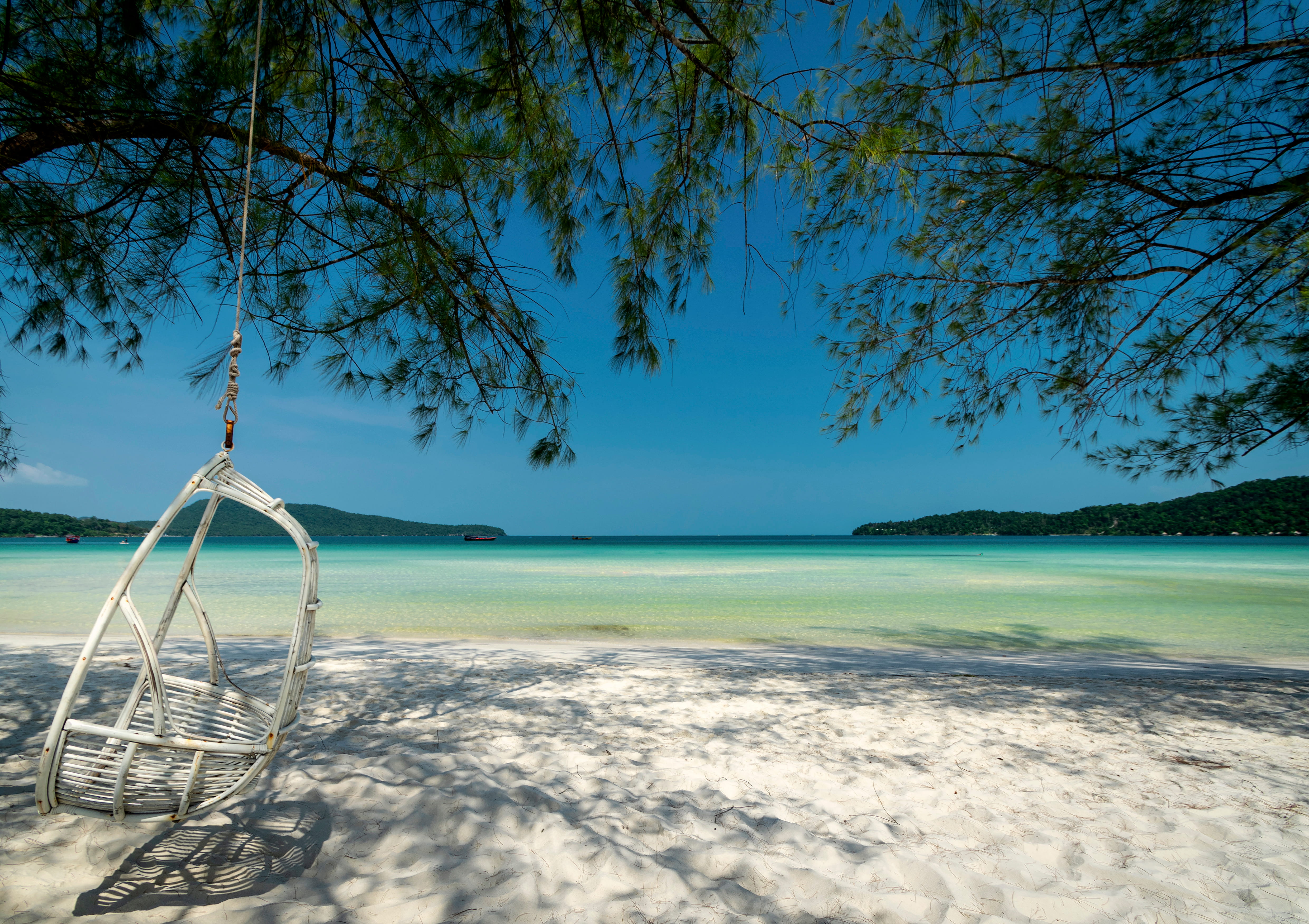 Kambodża wycieczka - rajska plaża na wyspie Koh Rong, plażowanie w Kambodży.jpg